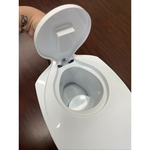 Brita Water Filtration Pitcher - Picture 4 of 12